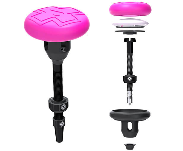 Muc-Off Stealth Tubeless Tag Holder