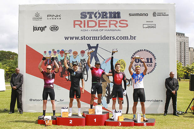 Concorrendo com o campeão brasileiro, ciclista patense conquista 1º lugar  no JEMG 2023